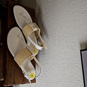 Nwt Michael Kors sandals
